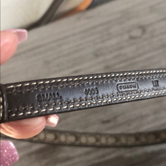 Coach dog collar and leash. - Picture 3 of 5